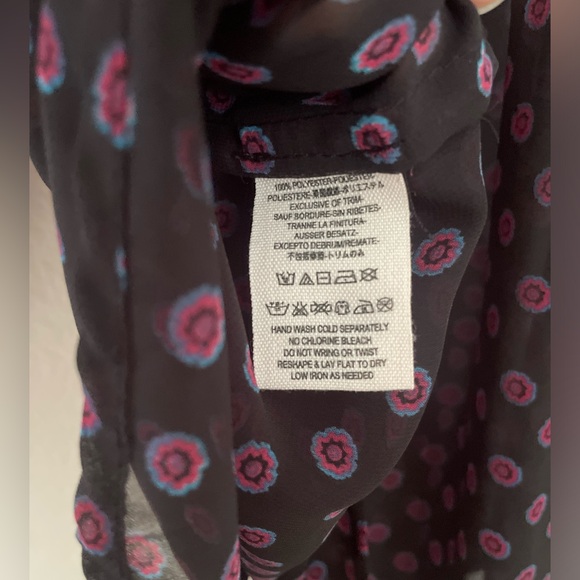 Free People Botton Down Blue/ Purple Flower Print Relaxed Blouse Sz XS-S - Picture 3 of 6